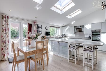 Kitchen Dining Famil