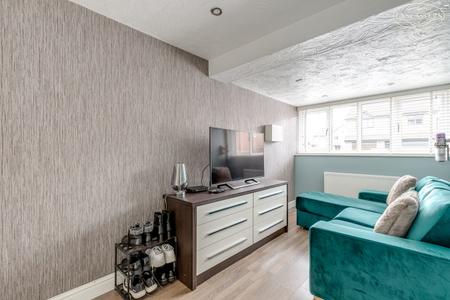 Reception Room 3/Bed