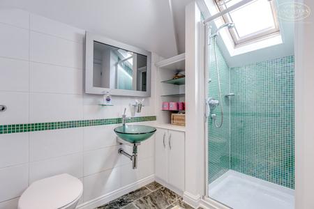 Bedroom 3 Bathroom