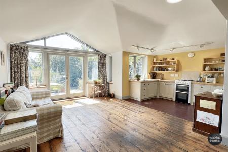 open plan living kitchen