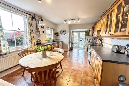 kitchen breakfast room