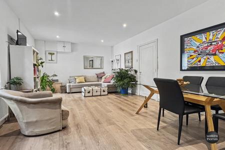 drawing room