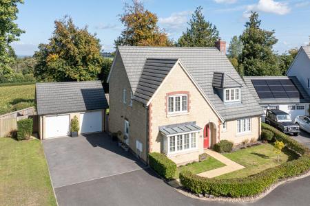 31 Studley Gardens-56.jpg