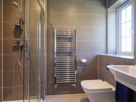 31 Studley Gardens-49.jpg