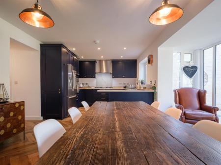 31 Studley Gardens-38.jpg