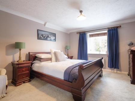 18 Chevral Close-28.jpg