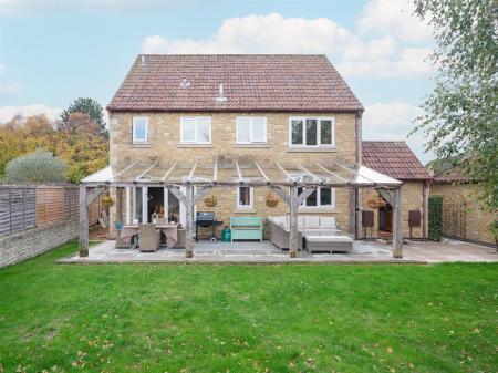 18 Chevral Close-48.jpg