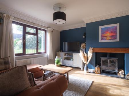 11 Erleigh Drive-31.jpg