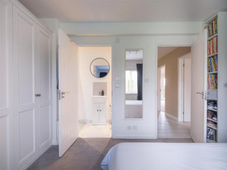 50a Stanton St Quintin-5.jpg