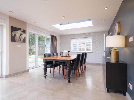 50a Stanton St Quintin-35.jpg