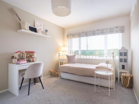 50a Stanton St Quintin-26.jpg