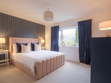 50a Stanton St Quintin-10.jpg