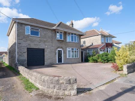 22 Hardenhuish Avenue-5.jpg