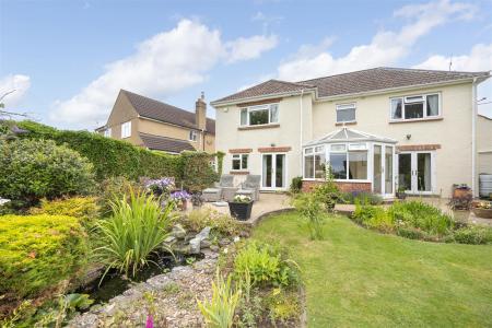 42 Rowden Road_Chippenham_SN15 2AU (31).jpg