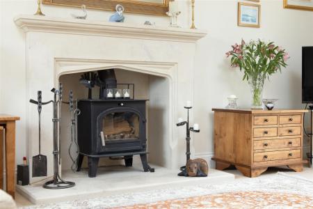 42 Rowden Road_Chippenham_SN15 2AU (4).jpg