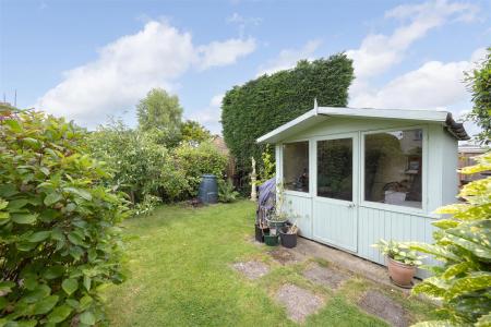 42 Rowden Road_Chippenham_SN15 2AU (27).jpg