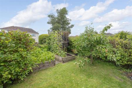 42 Rowden Road_Chippenham_SN15 2AU (28).jpg