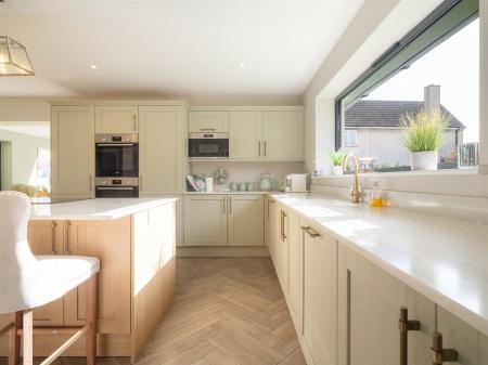 110 Malmesbury Road-39.jpg