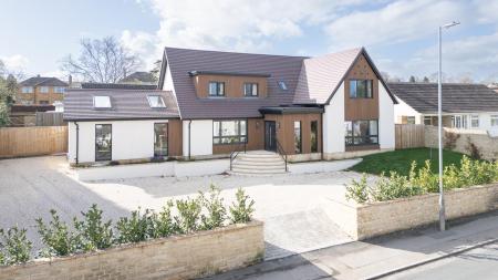 110 Malmesbury Road-2.jpg