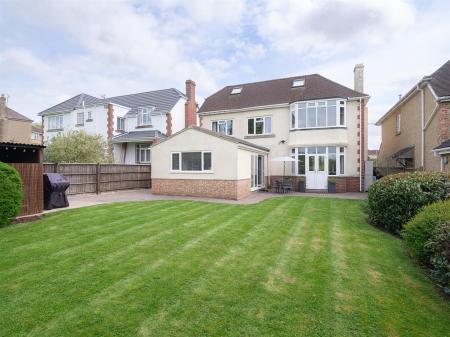 46 Yewstock Crescent West-16.jpg
