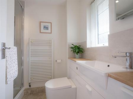 7 Erleigh Drive-12.jpg