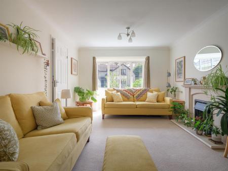 7 Erleigh Drive-26.jpg