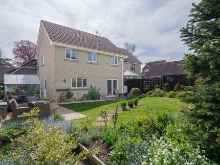 7 Erleigh Drive-42.jpg