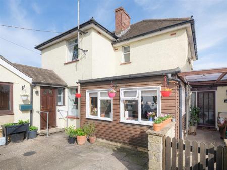 98 Bristol Road-2.jpg