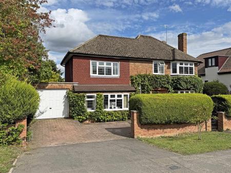 Roman Bank, Stamford