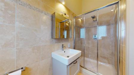 En-Suite - Bedroom 1