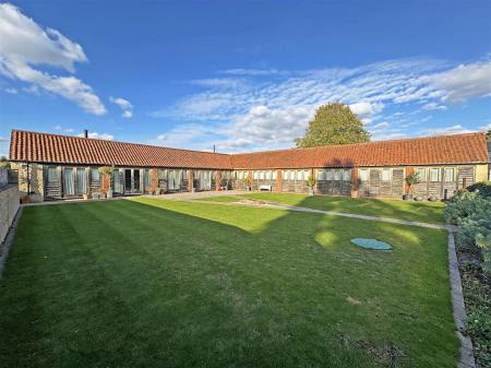 Main Street, Lolham, Maxey