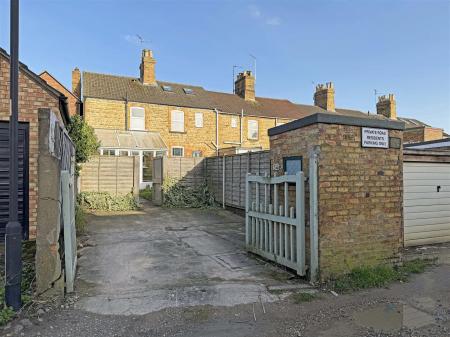 Parking for 2/3 Vehicles
