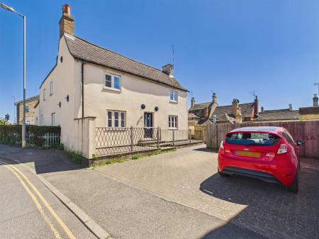 Parking - East Street, Stamford