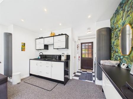 Annexe Kitchen