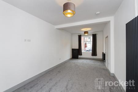 20_Heaton_gwi_4934Ew