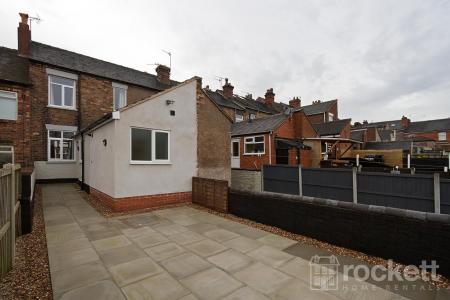 20_Heaton_gwi_4979Ew