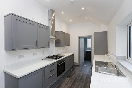 20_Heaton_gwi_4950Ew