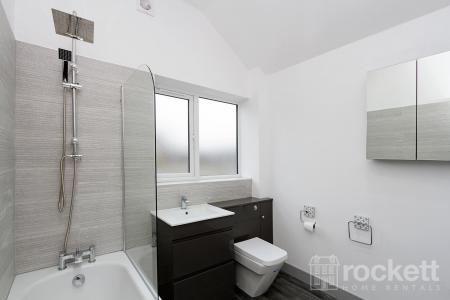 20_Heaton_gwi_4971Ew