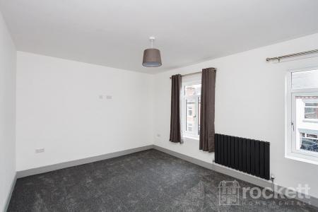20_Heaton_gwi_4917Ew
