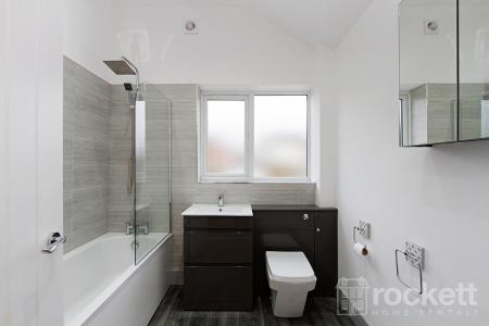 20_Heaton_gwi_4973Ew