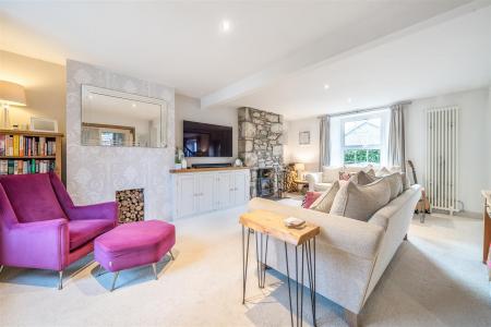 Grove Villa Sitting Room.jpg