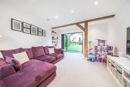 Grove Villa Extension.jpg