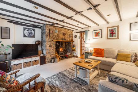 Julian Sitting Room.jpg