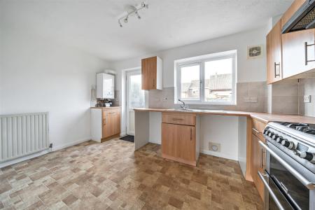 Barn Close Kitchen Diner.JPG