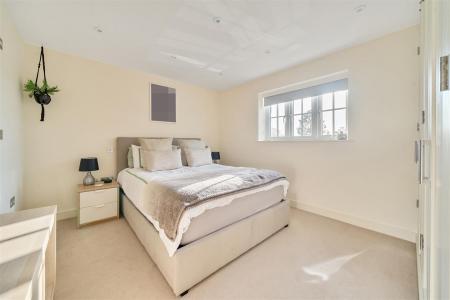 Honeysuckle Bed 1..jpg