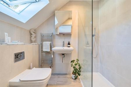 Cambric Chase Ensuite.jpg