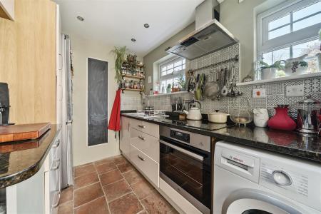 Farthings Kitchen.jpg