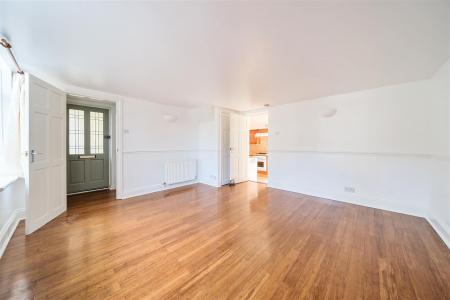 Angel Cottage Sitting Room..jpg