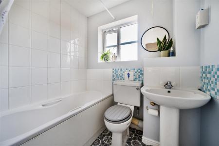 Berkeley Way Bathroom.jpg