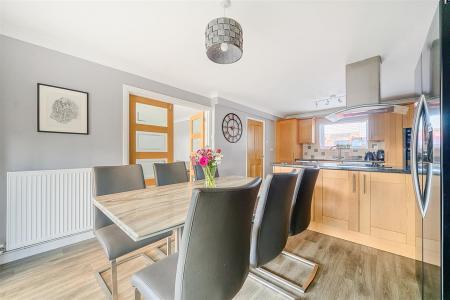 Savery Kitchen Dining.jpg